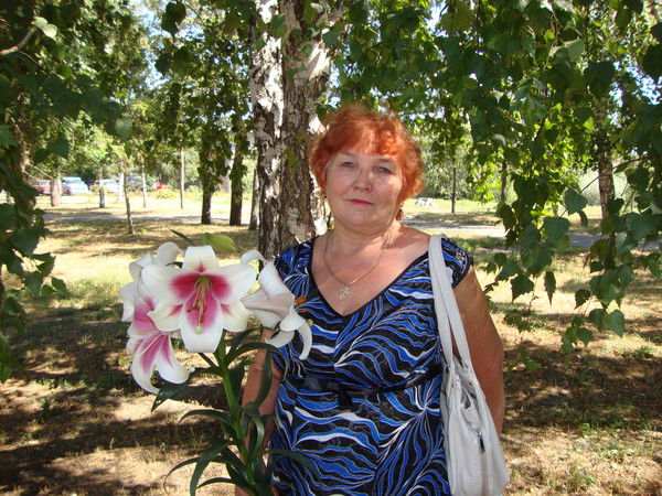 Нина Захарченко