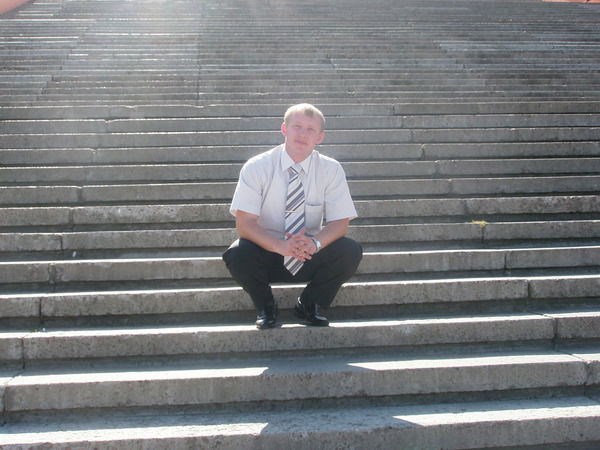 Роман Костюничев