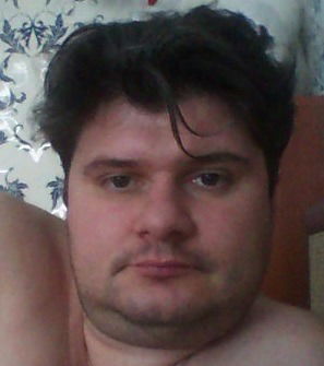 Роман Пляхтур