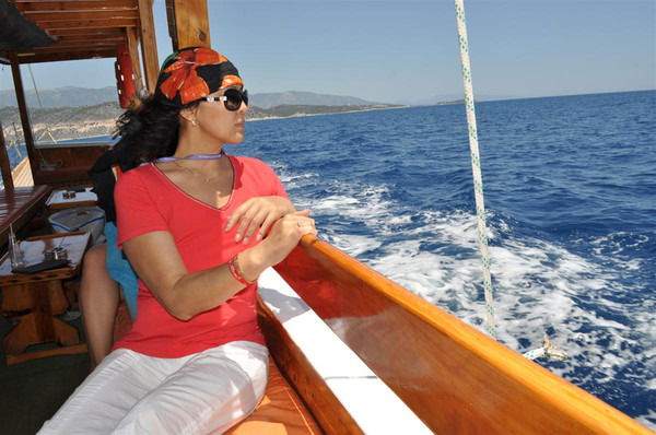 Булбул Асаева