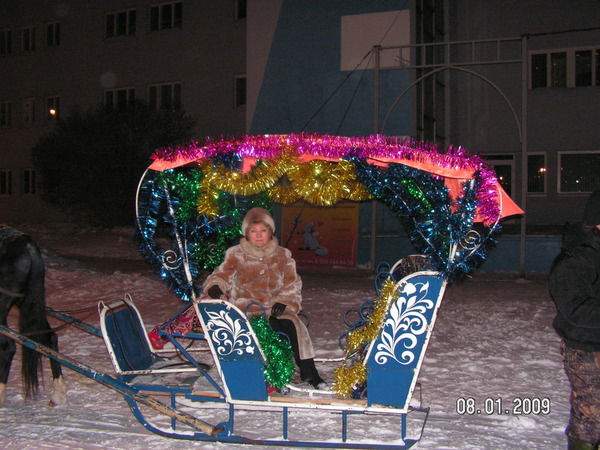 Любовь Попова