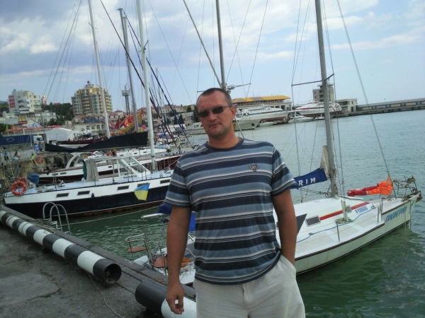 Александр Гладкий