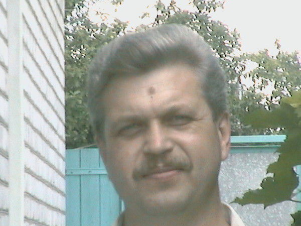 Валерий Храбров