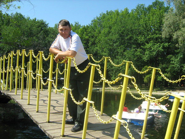 Александр Гоннов