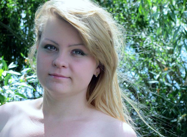 Анна Санарова