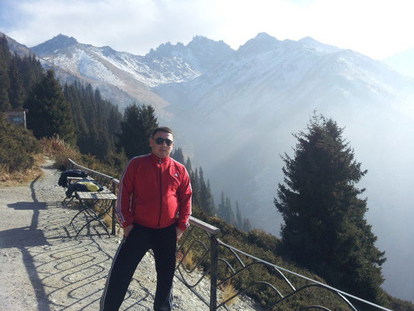 Рафаэль Серикбаев