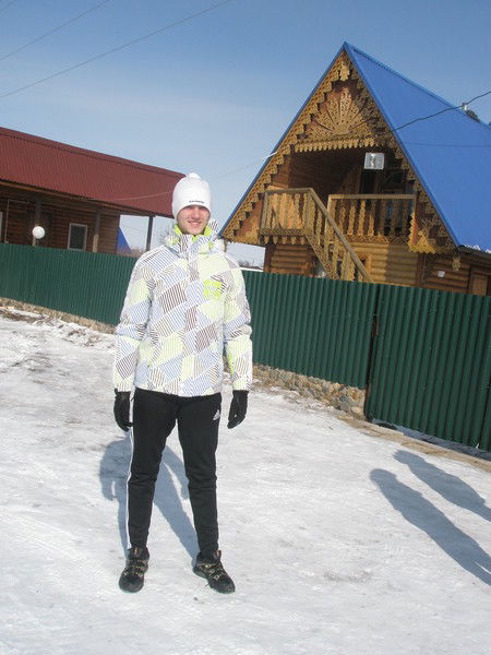 Олег Архаров