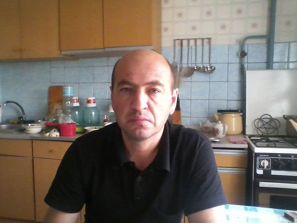 Олег Манернов