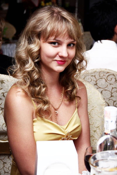 София Попова