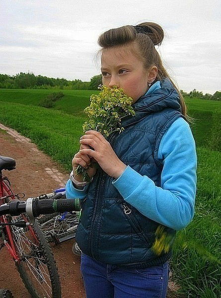 Настя Максимова