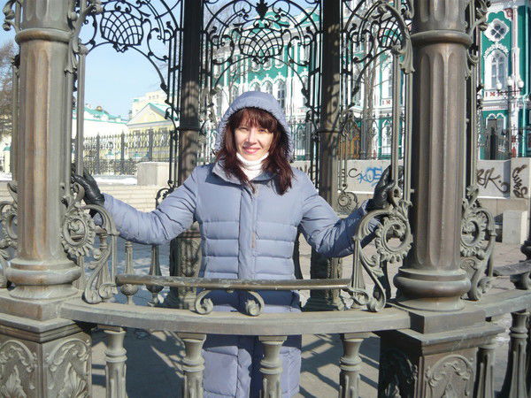 Лариса Новоточинова