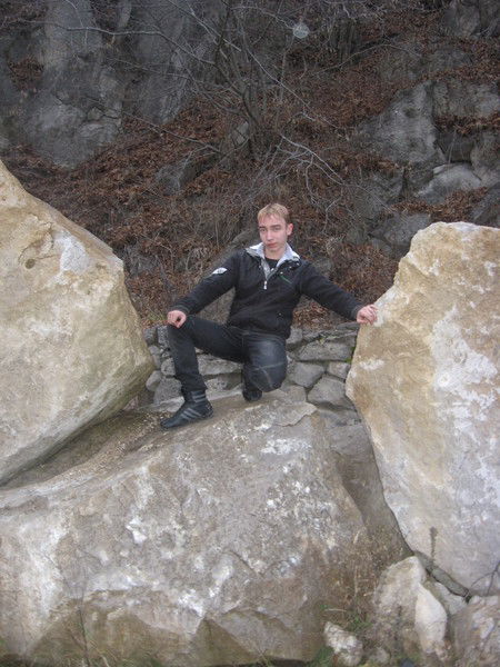 Валентин Лёзов