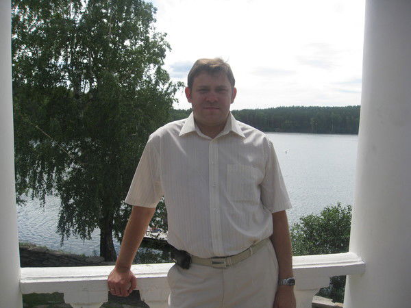 Илья Коломыцев