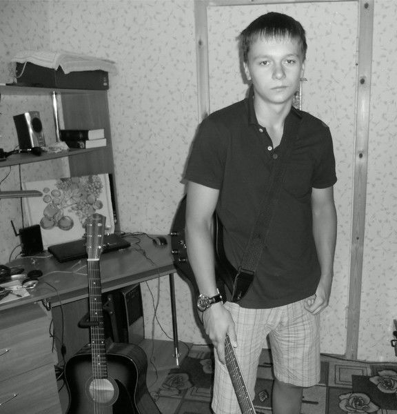 Даниил Ларионов