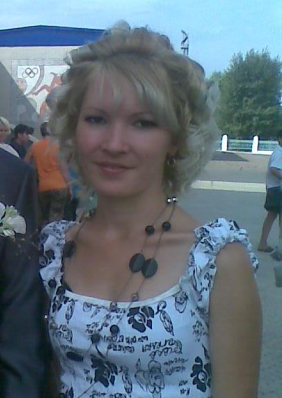 Елена Нилова