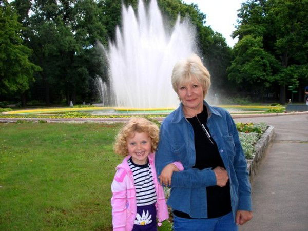 Елена Аникеева