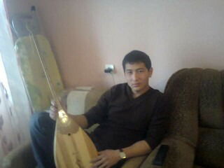 Арман Хусаинов