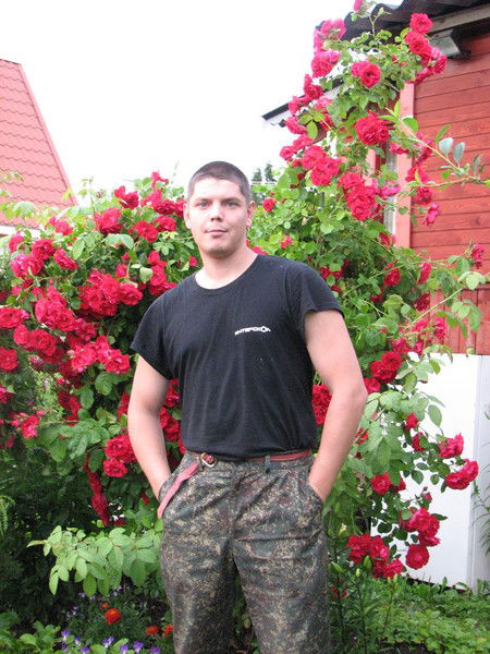 Леонид Жуков