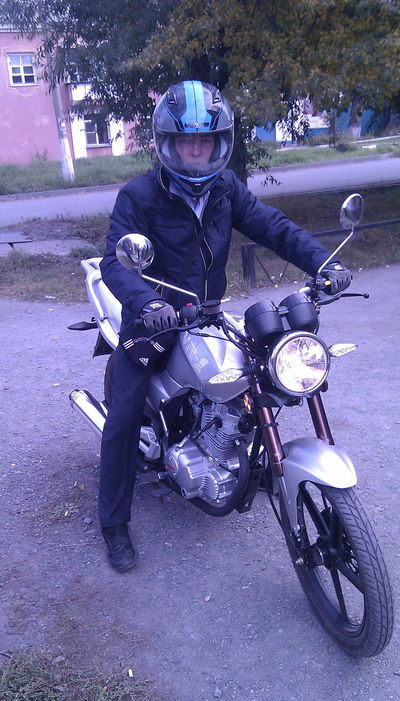 Александр Бендер