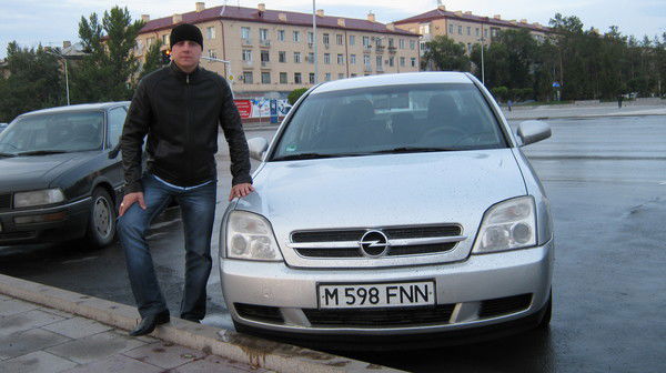 Анатолий Головин