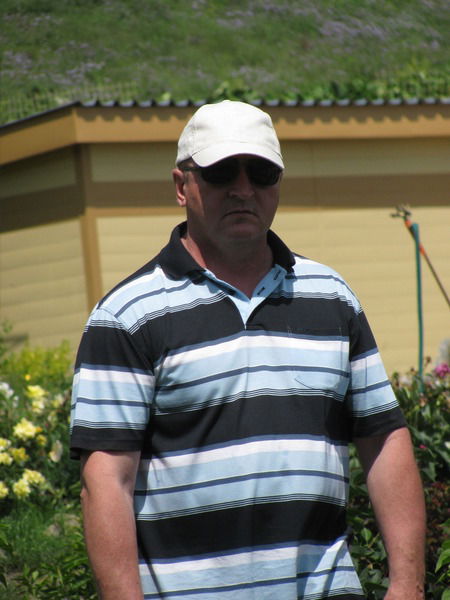 Олег Сушков