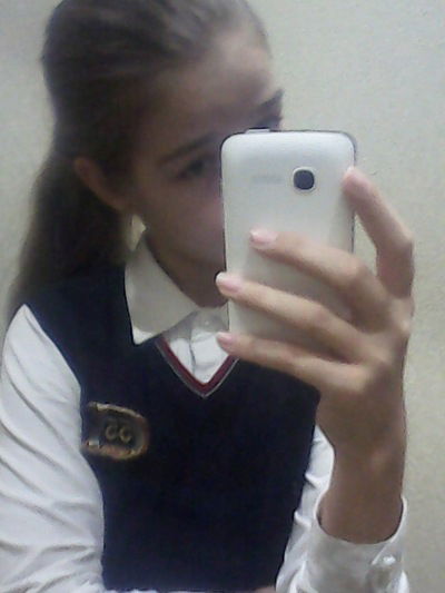 Настя Позднякова