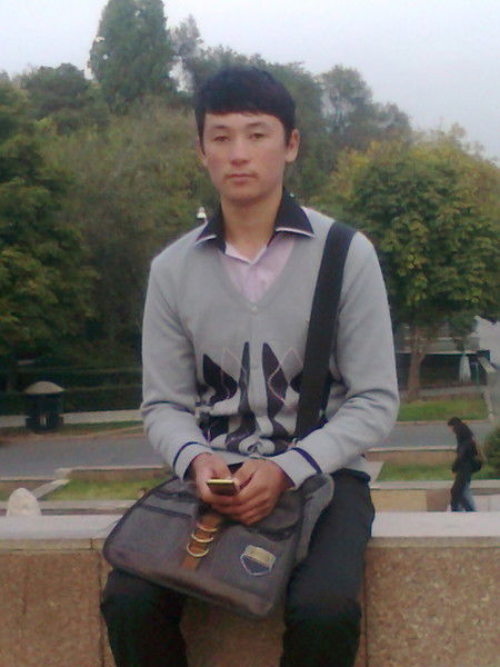 Yktyyar Esenbektegin