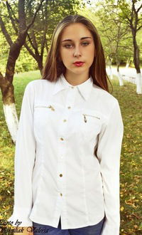 Діана Тініховська