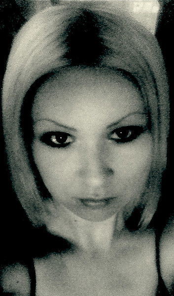 Лёля Колган