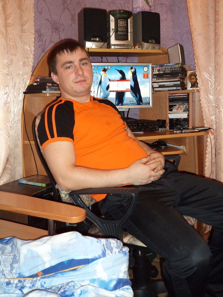 Иван Устинов