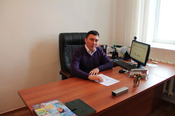 Женис Кудайбергенов