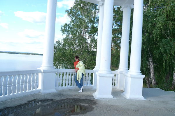 Любовь Сафронова