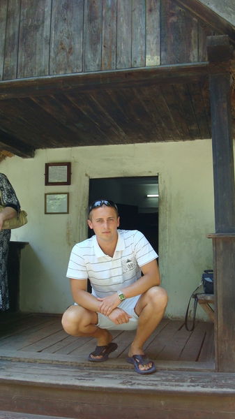 Дмитрий Кущ