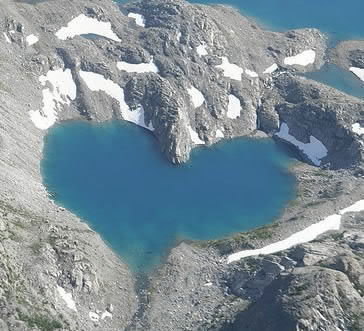 Азема Максатбекова