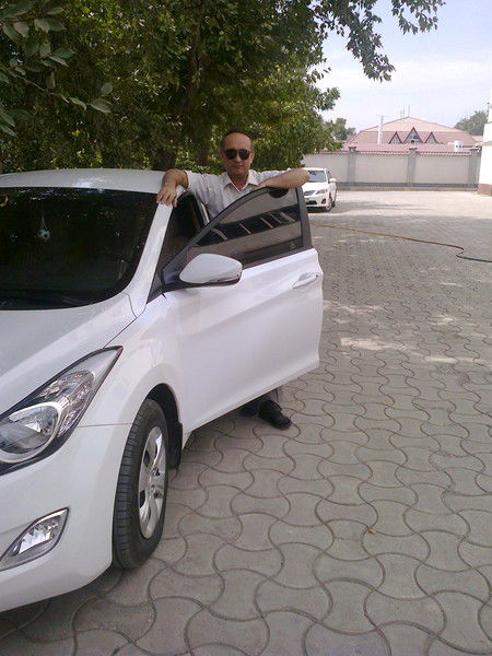 Абдурахмон Неъматов