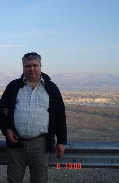 Владимир Лавриченко