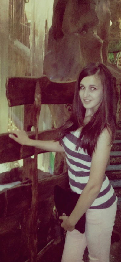 Александра Остапьюк