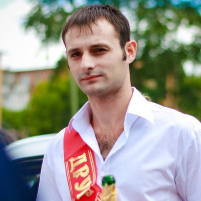 Денис Кравцов