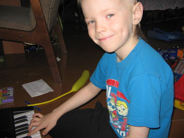 A*n*t*o*n К*l*i*s*h*k*o*v