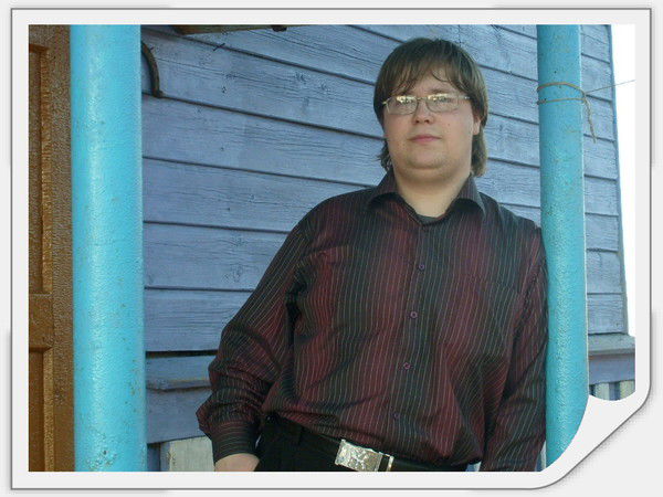 Андрей Степанов