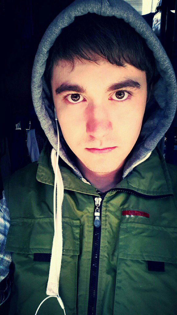 Максим Попадюк