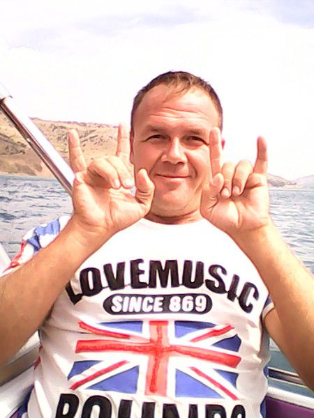 Евгений Ушаков