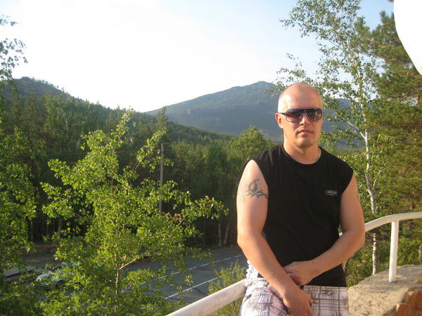 Владислав Фролов