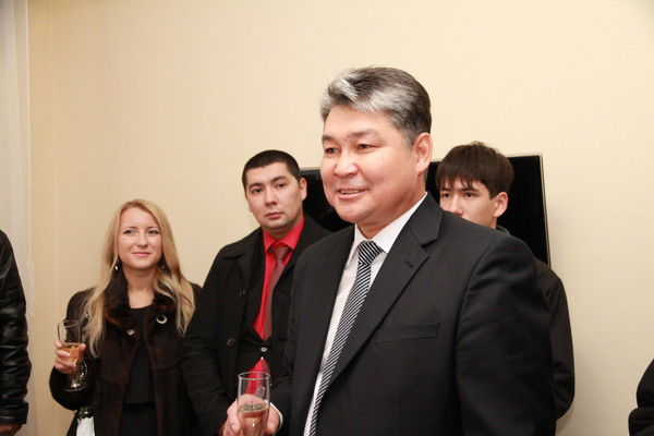 Мурат Акмамбетов