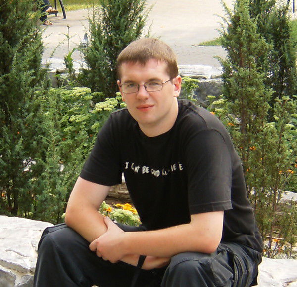 Владимир Полоник