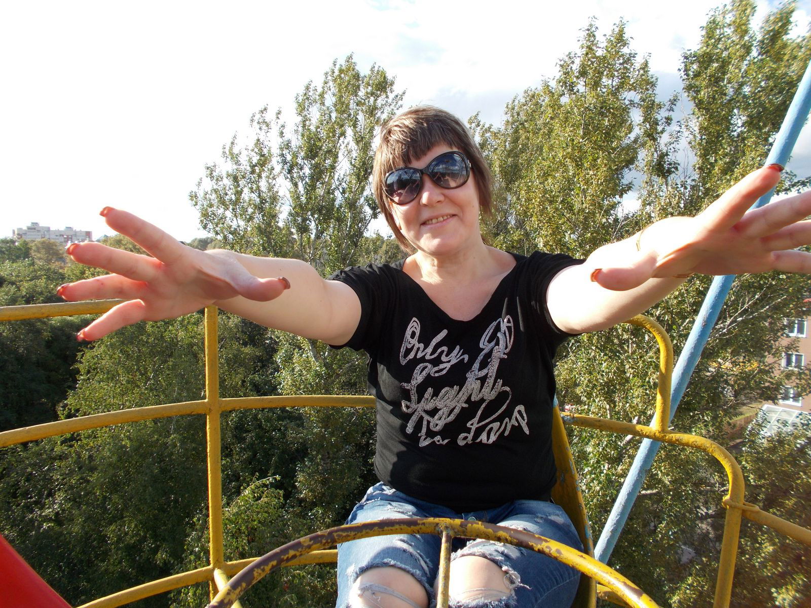 Киска Ириска!)