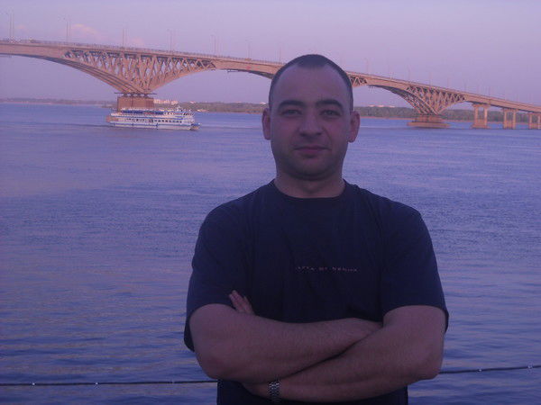 Алишер Юлдашев