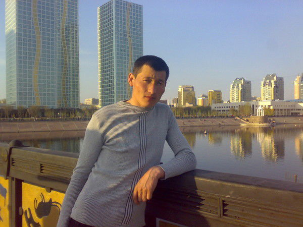 Медет Самархан