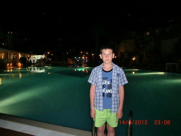 Дмитрий Попов