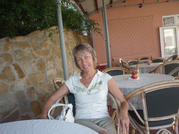 Елена Полякова